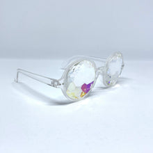 Load image into Gallery viewer, Kaleidoscope - Circle (White)